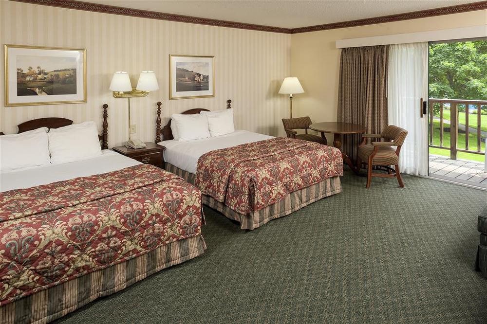 Fairbanks Inn Saint Johnsbury Ruang foto